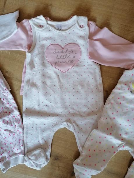 Dupačky + tričká, c&a,68