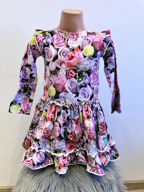 Dievčenské kvetované šaty, 116