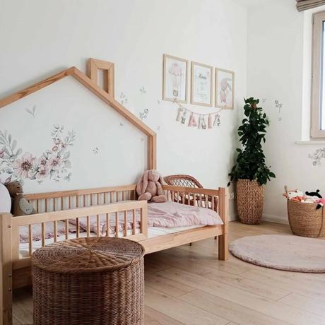 Drevená posteľ domček,rôzne rozmery,farby, šírka (cm): 100,dĺžka (cm): 200