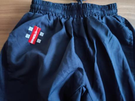 Šušťakove nohavice, 128