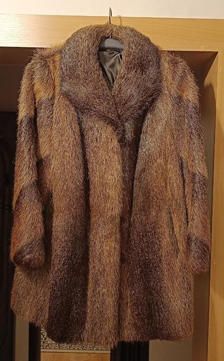 Norkový kožuch, 50
