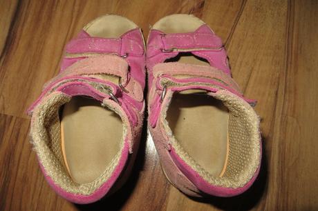 Ortopedické sandálky, 27