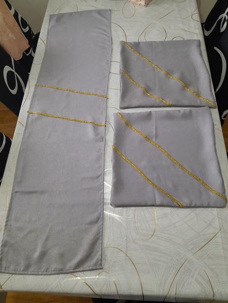 2ks návleky na vankuše so štolou, 