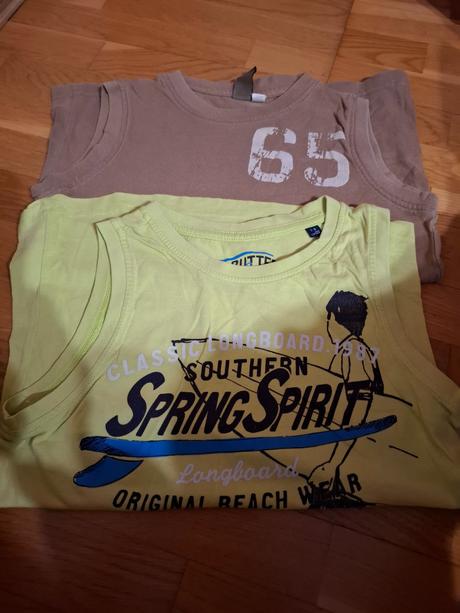 Balík oblečenia, 122–134