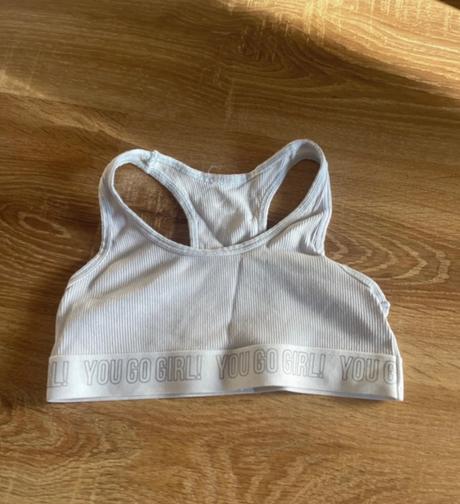 Dievčenské športové podprsenky, 146