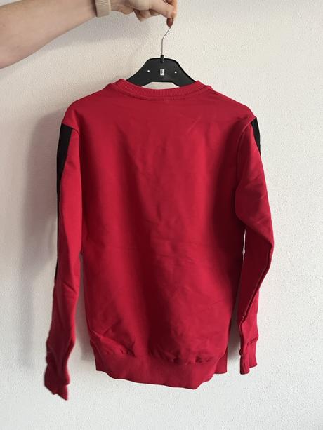 Čierno-červená chlapčenská mikina, 140