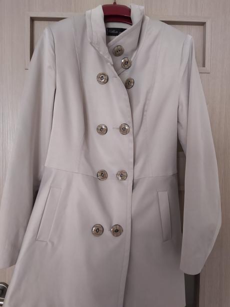 Kabátik / nový, 42