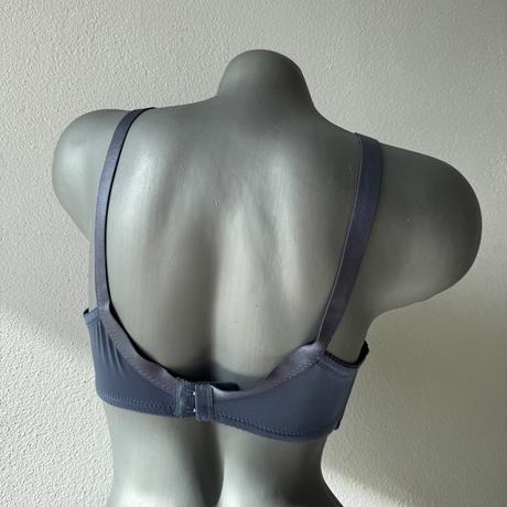 Jemne vystužená podprsenka s kosticami 8124 modrá, 90d