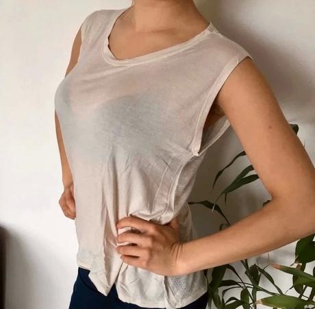 Svetle bezove tilko se vzorovanymi zady forever 21, s