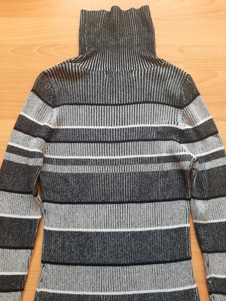 Svetrové pásikavé šaty, next,l