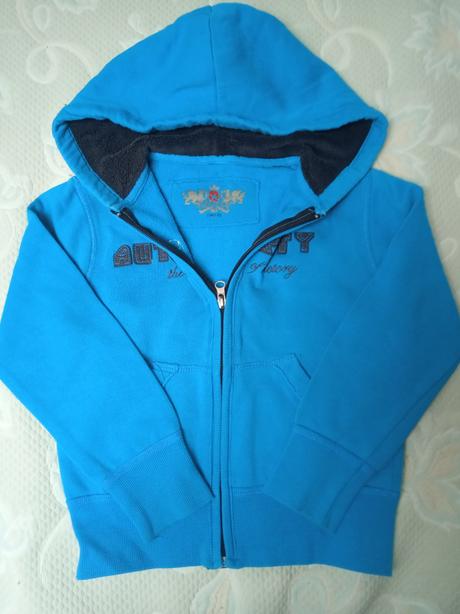 Mikina, authority,110