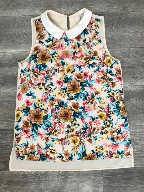 Ľahunká príjemná blúzka, s