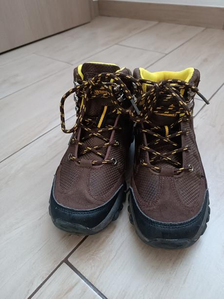 Trekové topánky c.35, 35