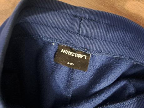 Chlapcenske teplaky, 134