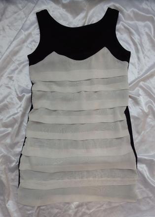 Pekne trendy saty, 36