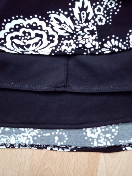 Krásne letné šatičky, s