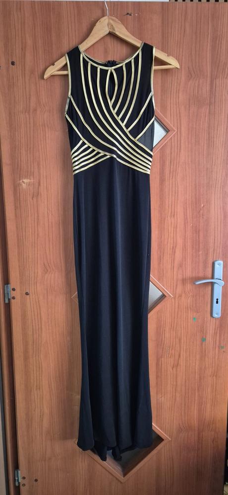 Spoličenské šaty, s