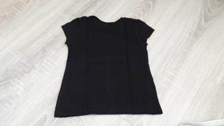 Čierné nové tričko, 98