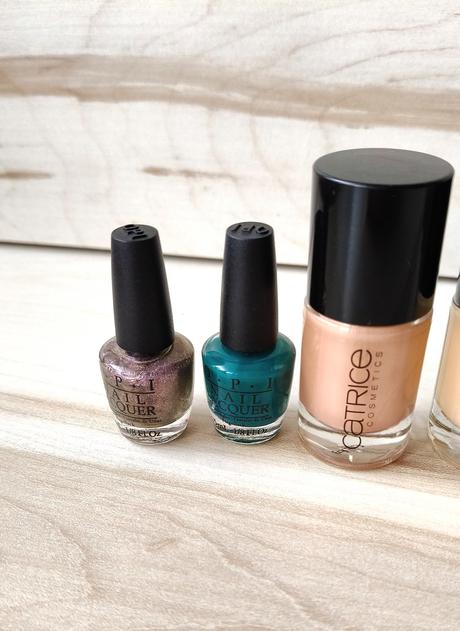 10ks laky na nechty opi, catrice, essence sada,