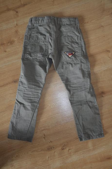 Nohvice benetton 4-5r, benetton,110