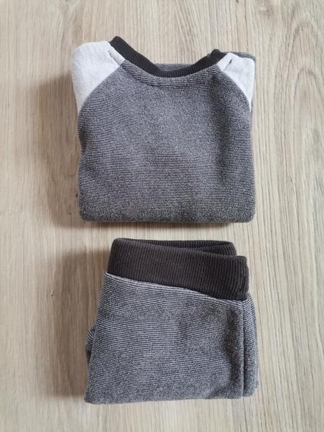 Chlapčenský tmavosivy set - mikina a tepláky, f&f,68