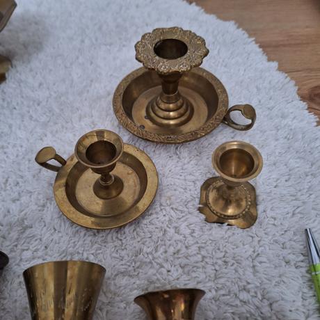 Mosadzné vázy svietniky..., 