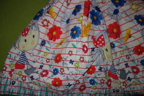 Letne satocky s dievcatkami tu, tu,86