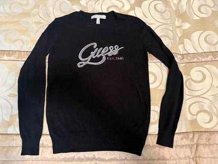 Sveter vrátane doporuč. poštovného, guess,s