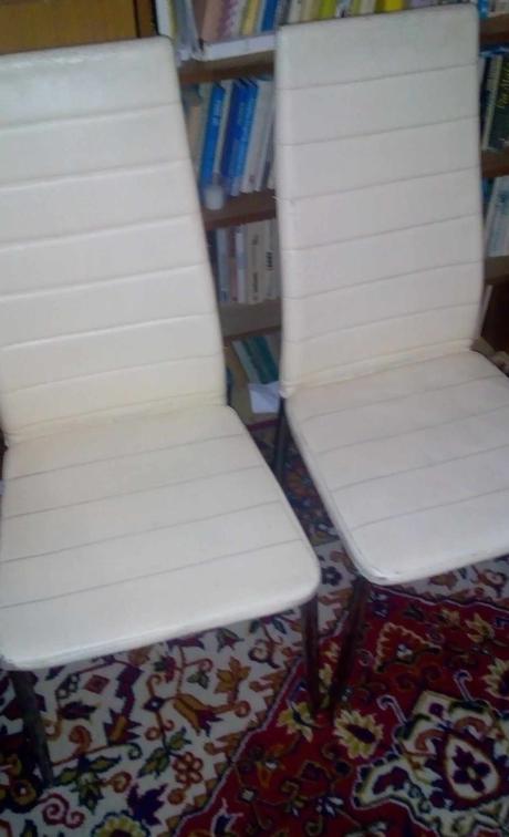 3 stoličky, 