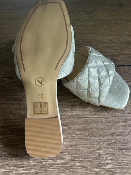 Damske kožené šlapky, 39