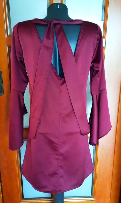 Predám koktejlové šaty veľ.s-m, s