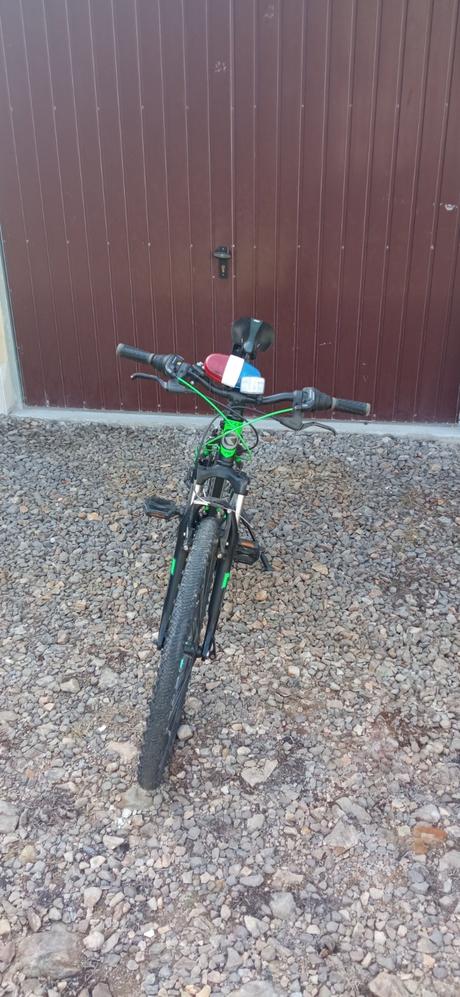 Predám chlapčenský bicykel, 26