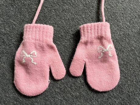 Palčáky na šnúrke, sinsay,98