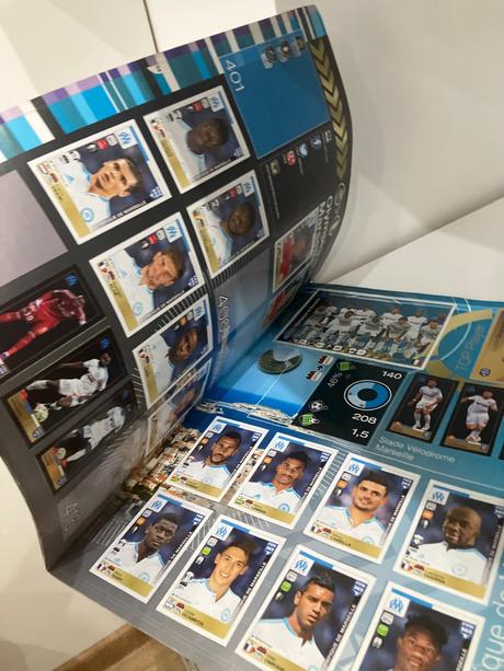 Fifa 365 2016 album a nahradne nalepky, 