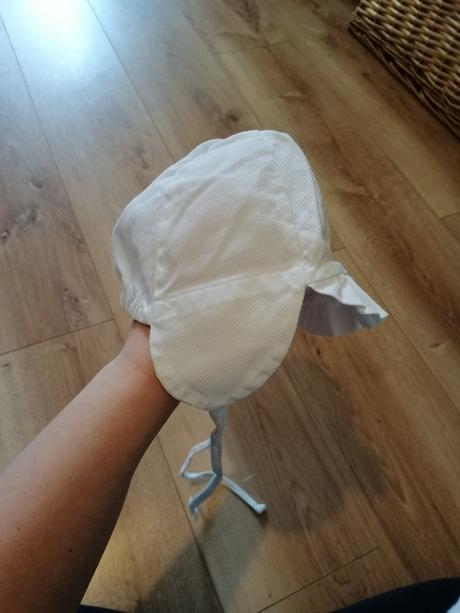 Biela čiapočka, 68