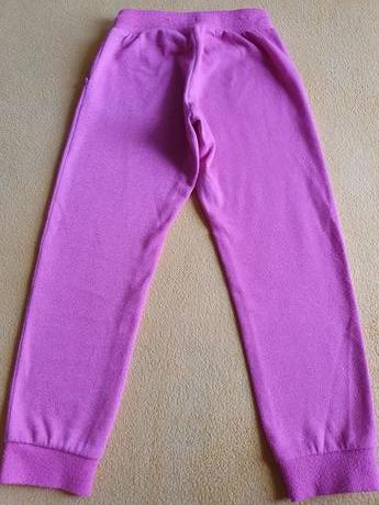 Trblietavé teplákové nohavice č.122, h&m,122