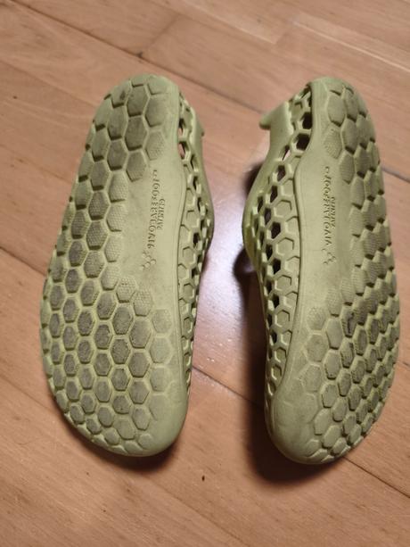 Vivobarefoot sandále 31, vivobarefoot,31