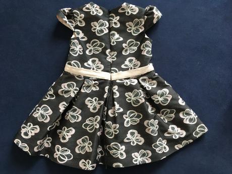 Dievčenské šatočky zn. nanán, 104