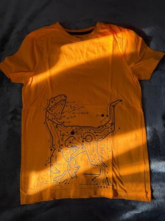 Trička v.č. 140, 140