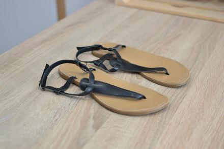 Hnedo-čierne žabky 37, 37