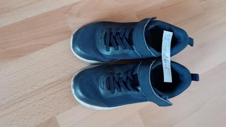 Predám chlapčenské botasky, 32