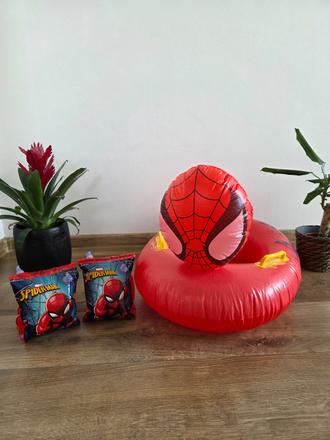 Spiderman nafukovacie koleso a rukávniky,