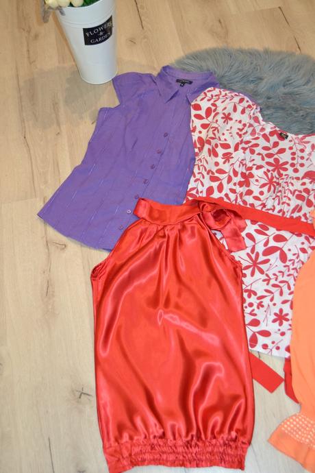 Balík dámskych blúzok 4ks/8e, veľkosť m, m