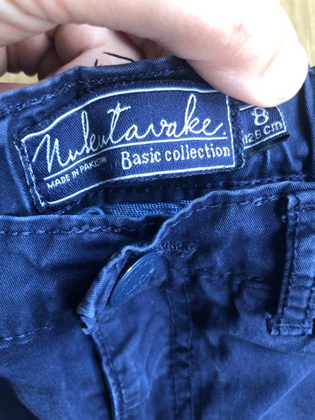 Tmavomodre nohavice, 128