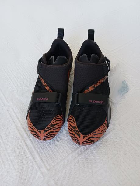 Nove damske tretry nike superrep tiger 40,5 a 41, 40 / 41