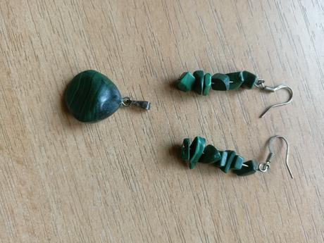 Malachit prívesok - náušnice grátis, 