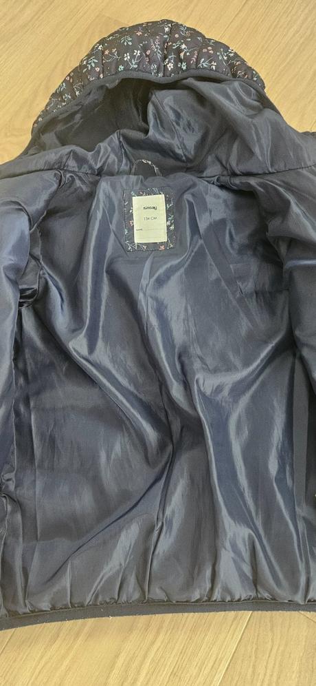 Dievcenska prechodna bunda c&a, c&a,134