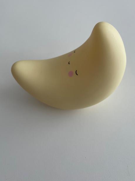 Nočné svetielko mesiačik, 