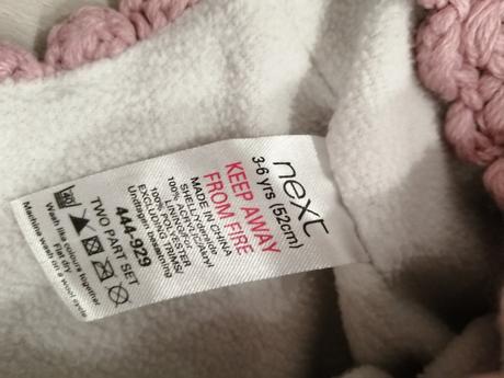 Čiapka next s vyšitým kvetom, next,134