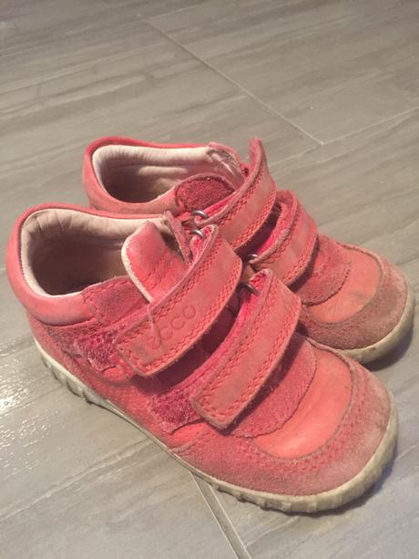 Ecco topanky, ecco,24